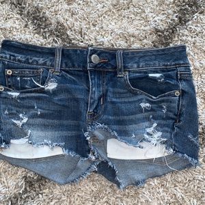 american eagle shorts!!